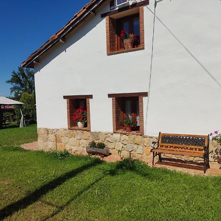 Casa Pepín - Sagasta Rural Guest House Oviedo Bagian luar foto
